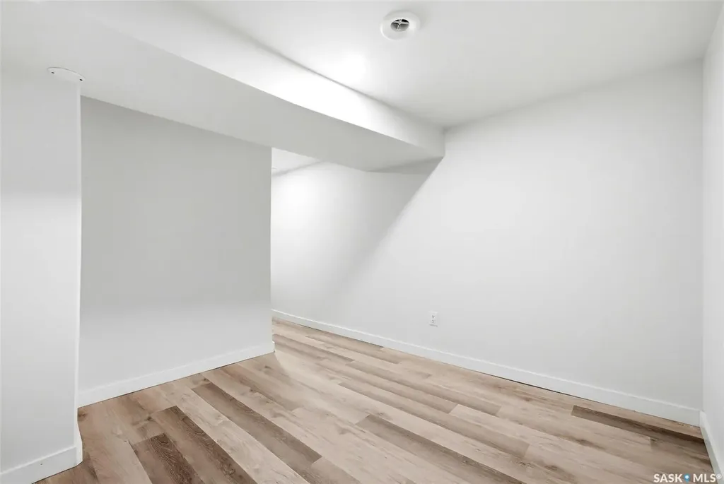 1578 Retallack Street Regina SK S4T 2J4