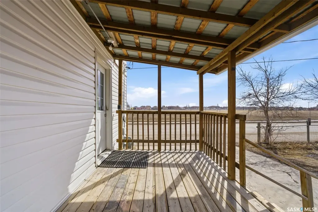 1578 Retallack Street Regina SK S4T 2J4