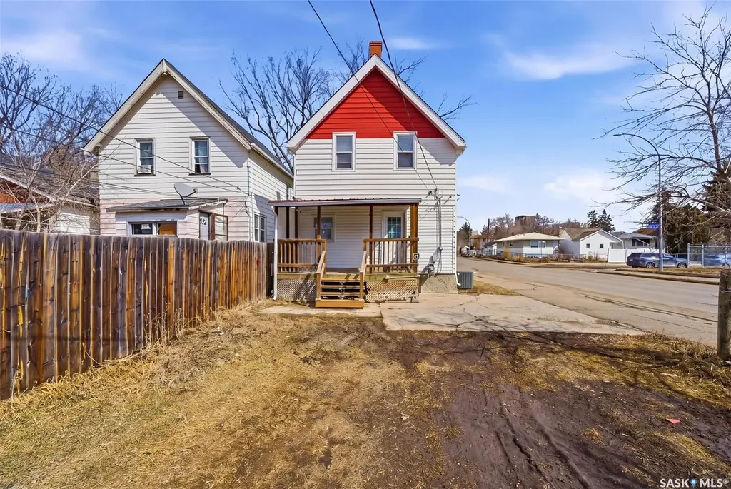 1578 Retallack Street Regina SK S4T 2J4