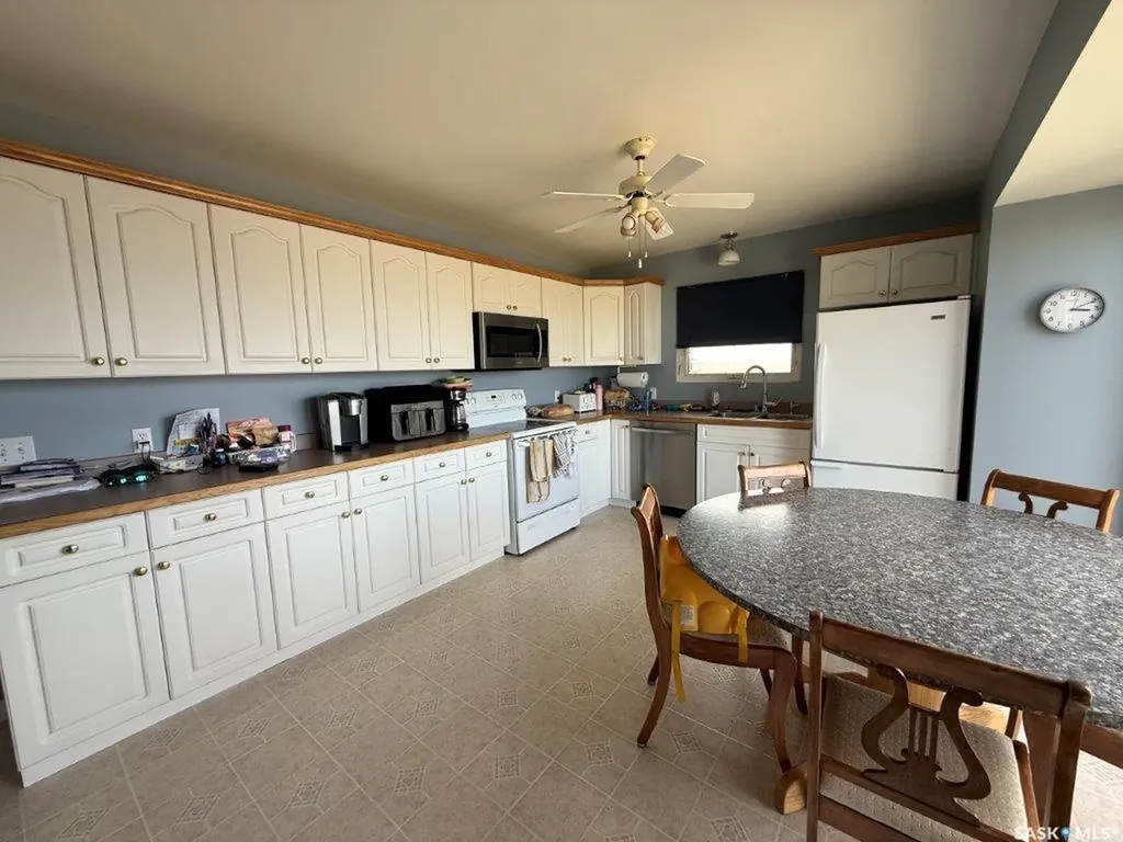 Rural Address Kindersley Rm No. 290 SK S0L 1S0