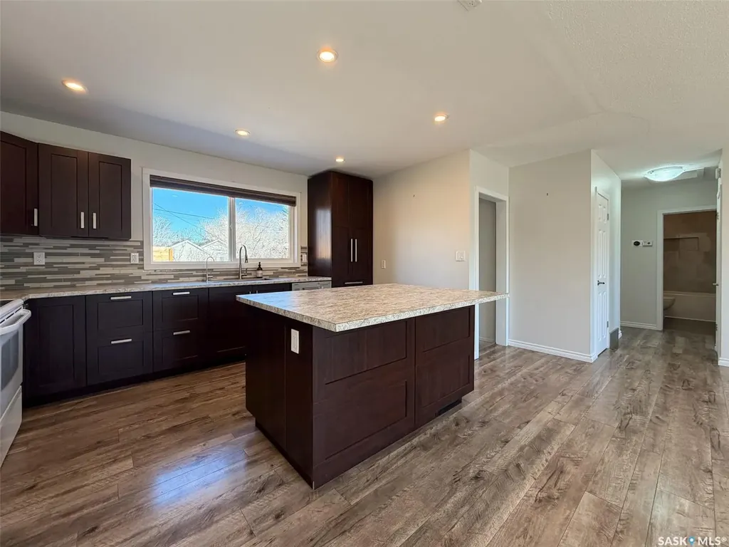 211 2nd Street S Cabri SK S0N 0J0