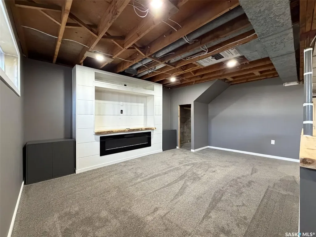 211 2nd Street S Cabri SK S0N 0J0