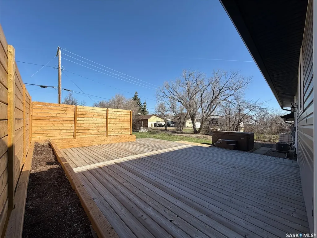 211 2nd Street S Cabri SK S0N 0J0