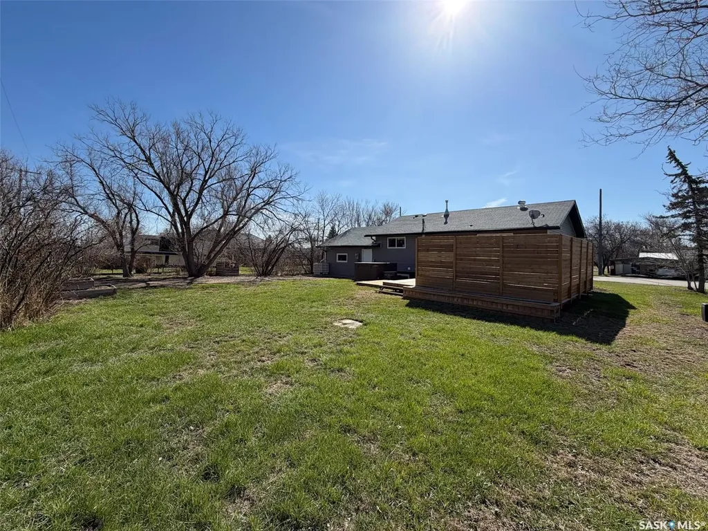 211 2nd Street S Cabri SK S0N 0J0