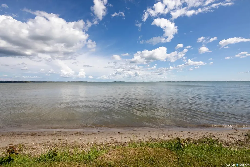 61 Lake Avenue Meota Rm No.468 SK S0M 0G8