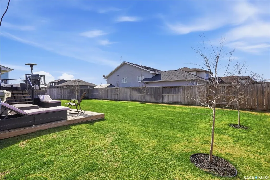 102 Keedwell Street Saskatoon SK S7W 1B4