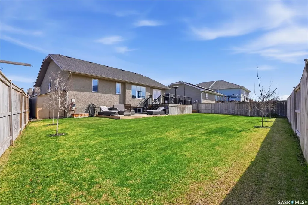 102 Keedwell Street Saskatoon SK S7W 1B4