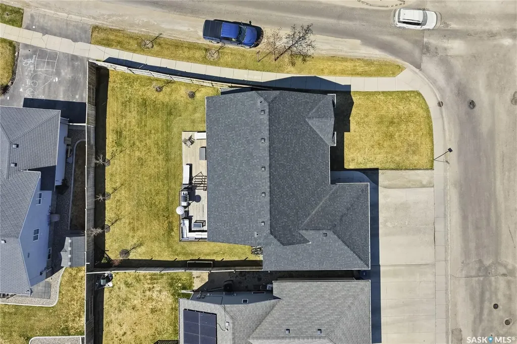 102 Keedwell Street Saskatoon SK S7W 1B4