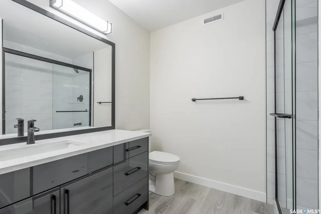 1142 Poley Street N Regina SK S4R 8H3