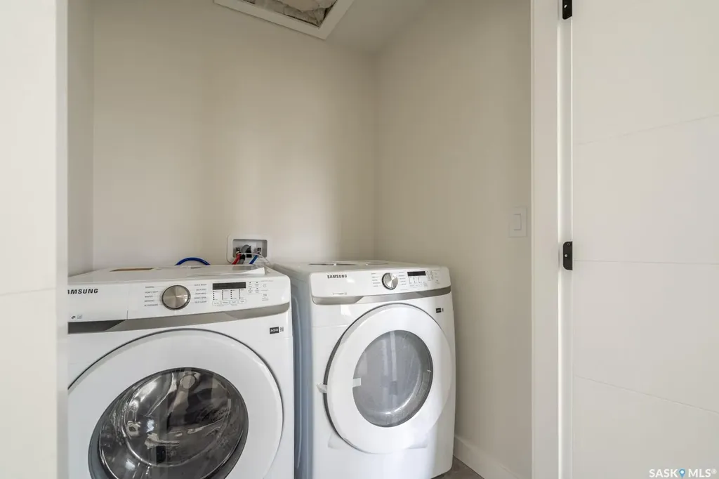 1142 Poley Street N Regina SK S4R 8H3