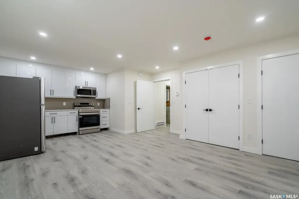 1142 Poley Street N Regina SK S4R 8H3