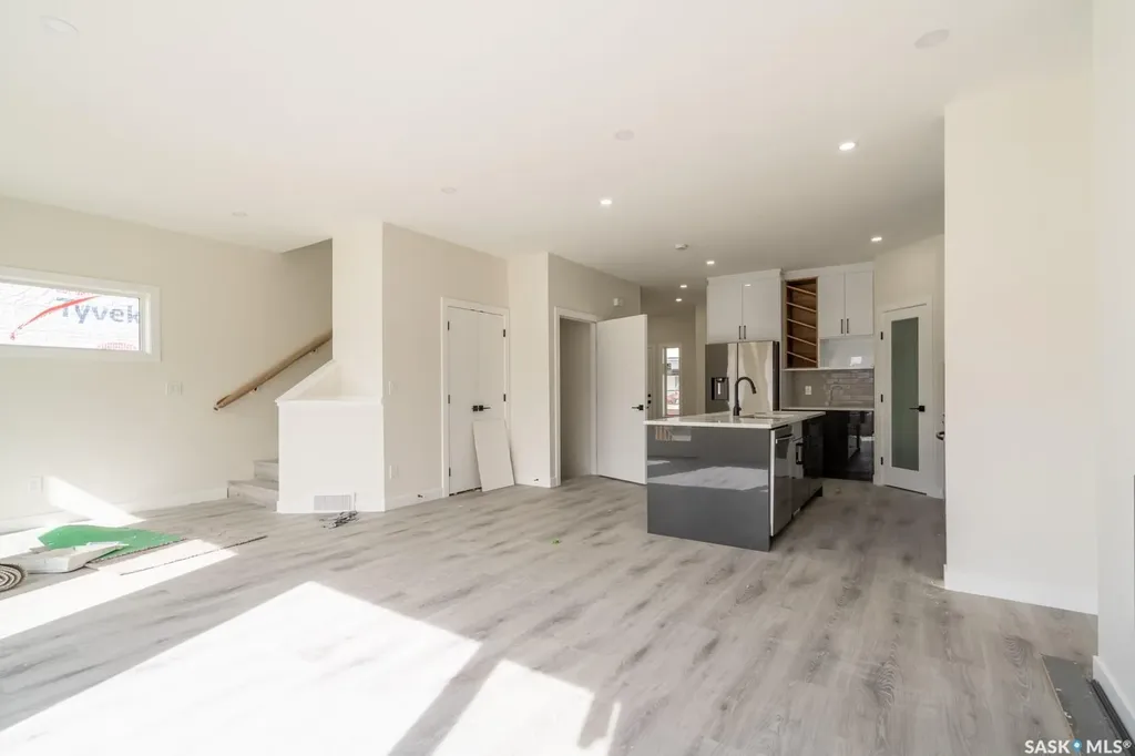 1142 Poley Street N Regina SK S4R 8H3