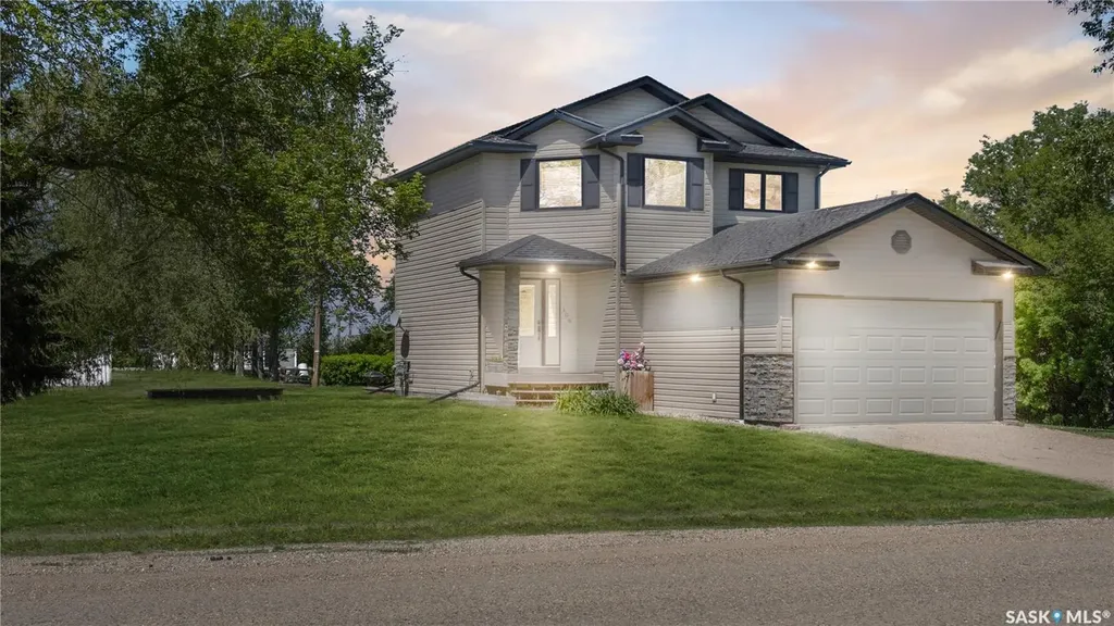 106 2nd Avenue N Lucky Lake SK S0L 1Z0