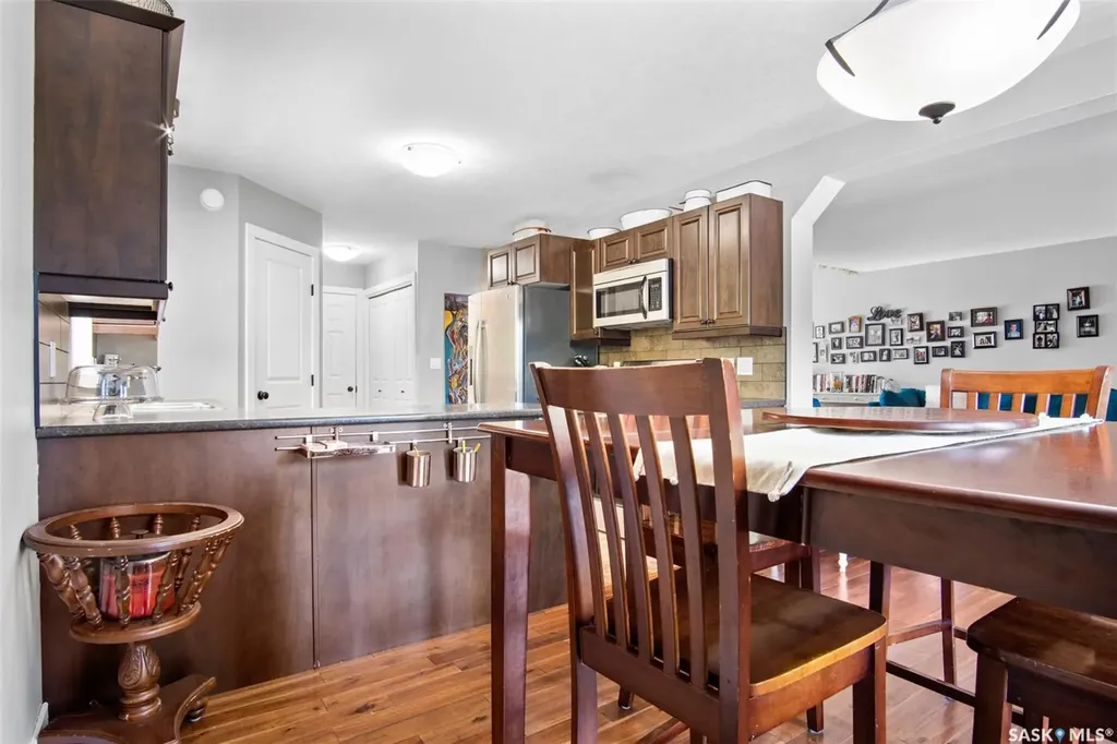 106 2nd Avenue N Lucky Lake SK S0L 1Z0