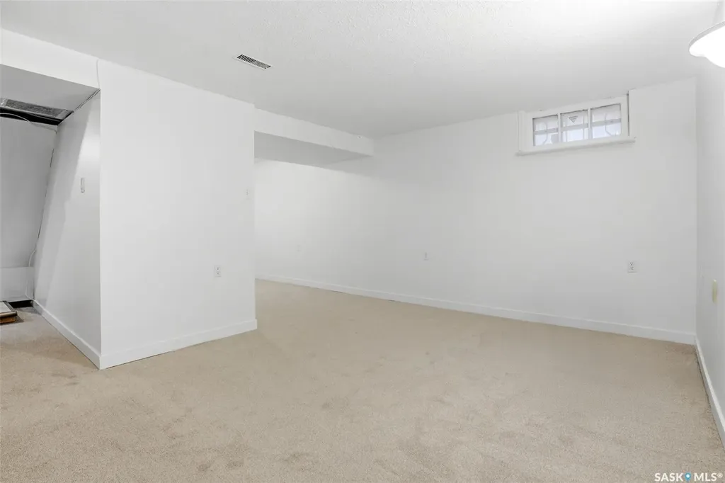 4015 2nd Avenue Regina SK S4T 0B3