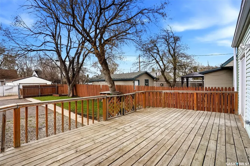4015 2nd Avenue Regina SK S4T 0B3