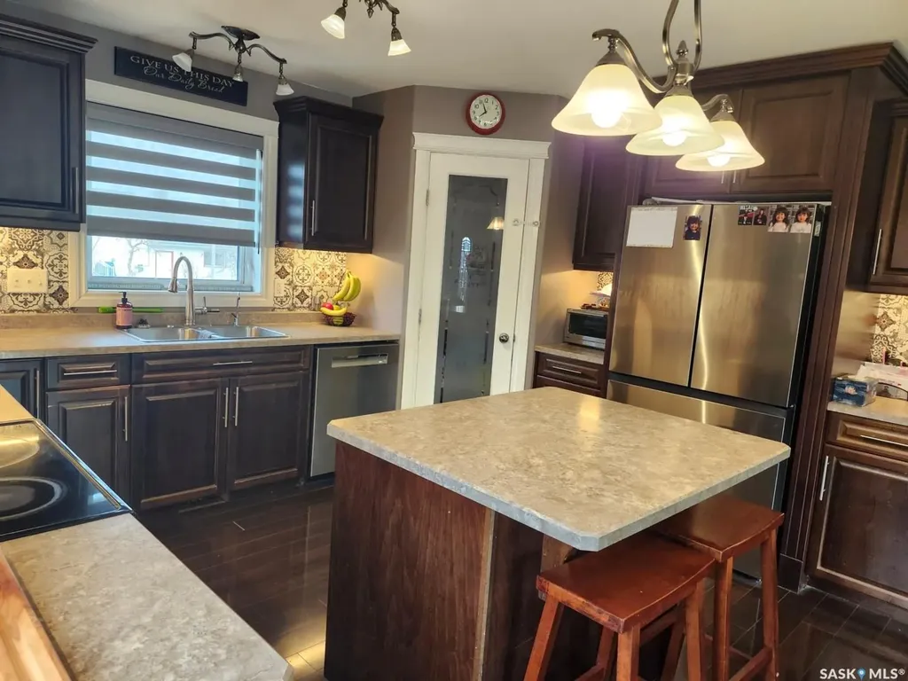 505 Cardinal Court Shellbrook SK S0J 2E0