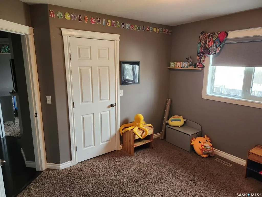 505 Cardinal Court Shellbrook SK S0J 2E0