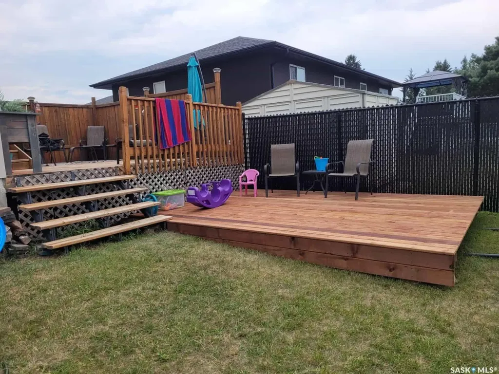 505 Cardinal Court Shellbrook SK S0J 2E0