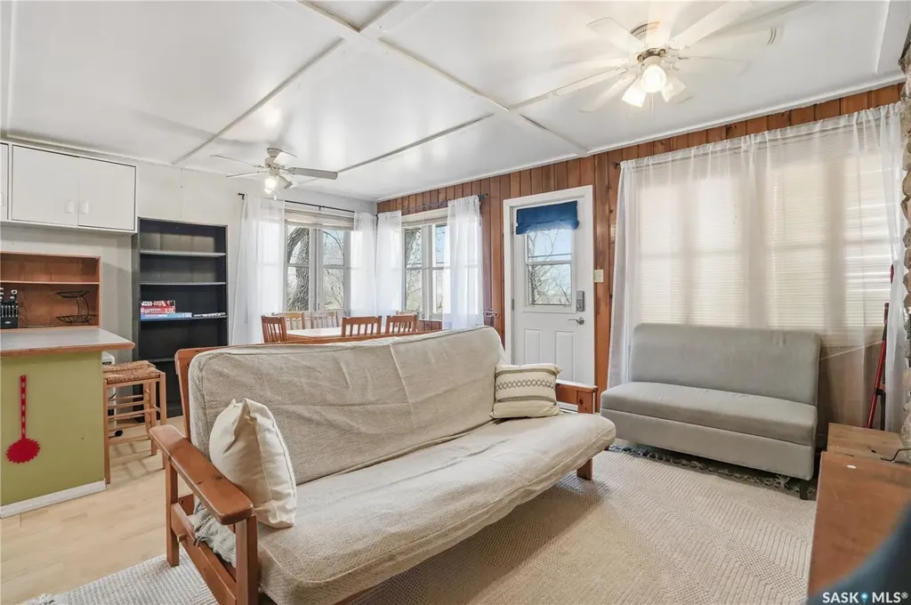 228A Green Avenue Regina Beach SK S0G 4C0