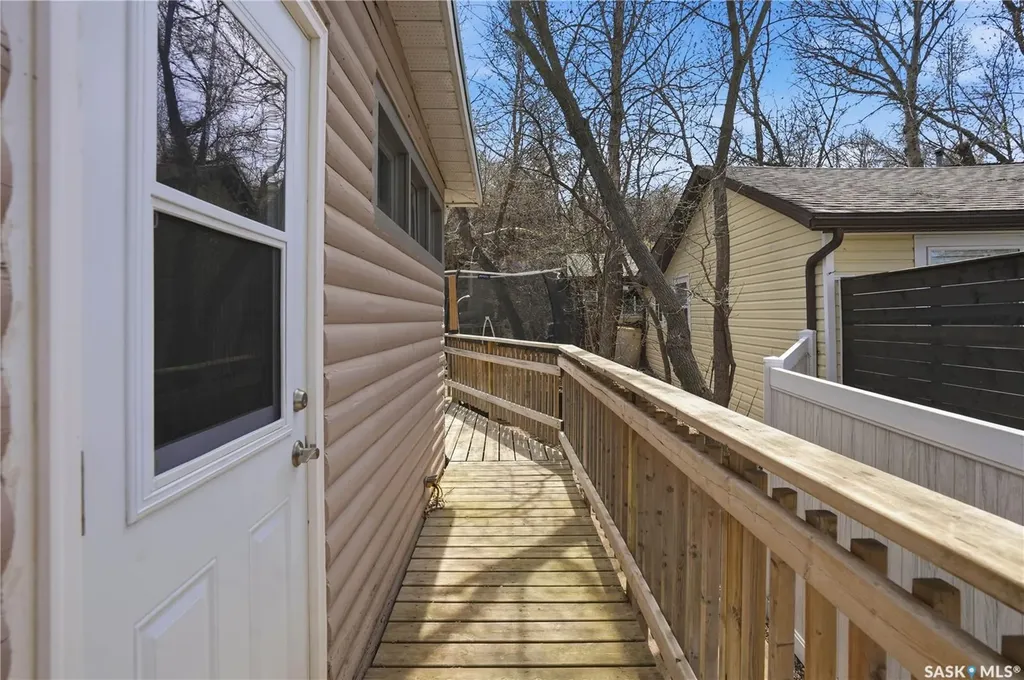 228A Green Avenue Regina Beach SK S0G 4C0