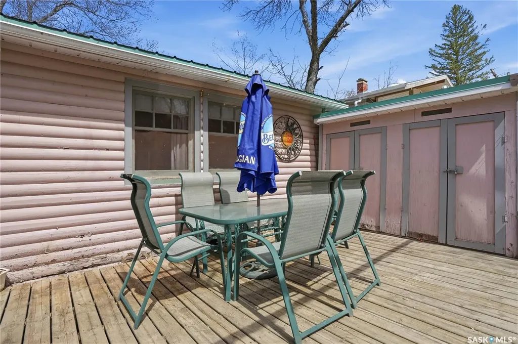 228A Green Avenue Regina Beach SK S0G 4C0