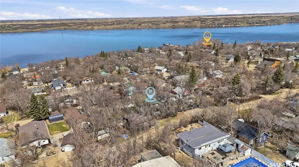 228A Green Avenue Regina Beach SK S0G 4C0