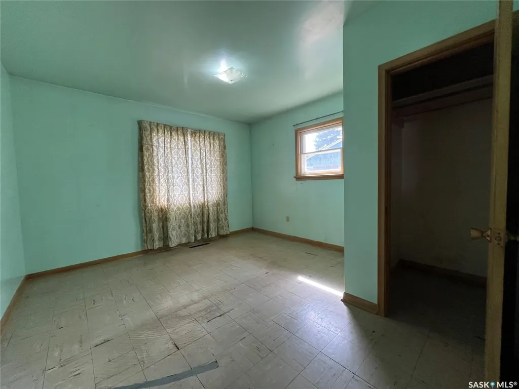 1010 13th Street W Prince Albert SK S6V 3H7