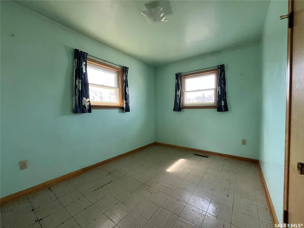 1010 13th Street W Prince Albert SK S6V 3H7