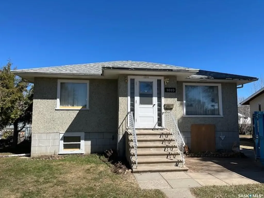 1010 13th Street W Prince Albert SK S6V 3H7