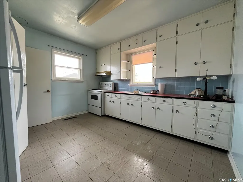 1010 13th Street W Prince Albert SK S6V 3H7