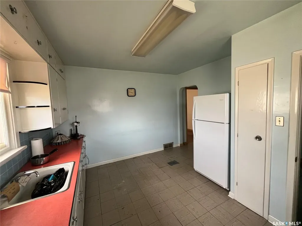 1010 13th Street W Prince Albert SK S6V 3H7