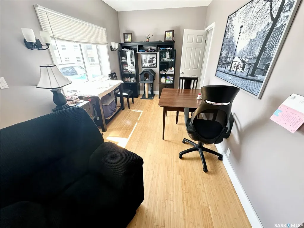 212 Foster Street Weyburn SK S4H 0R1