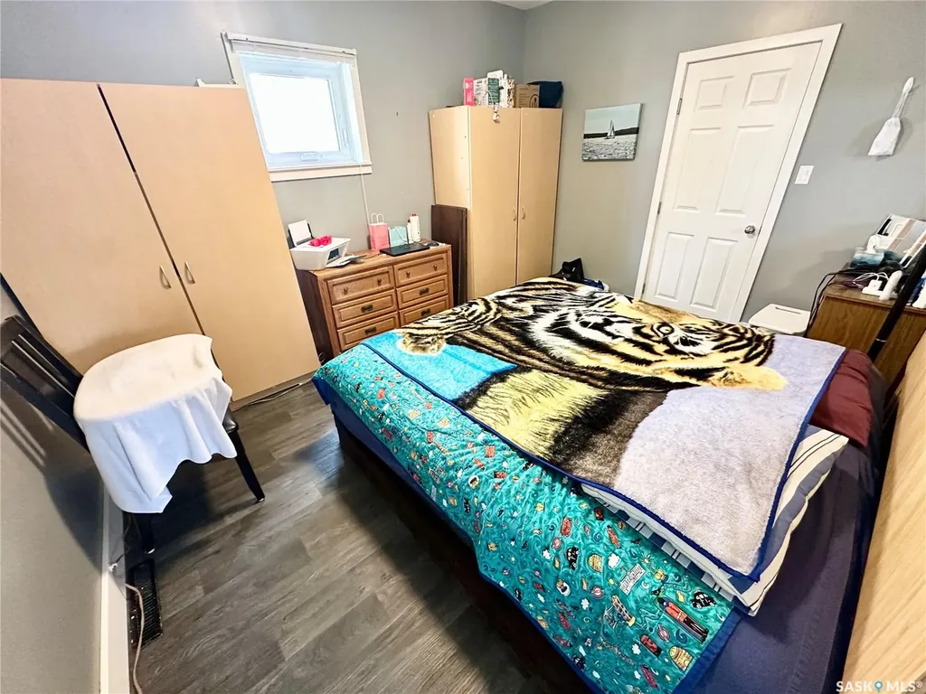 212 Foster Street Weyburn SK S4H 0R1
