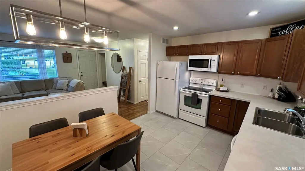 807 107th Avenue Tisdale SK S0E 1T0