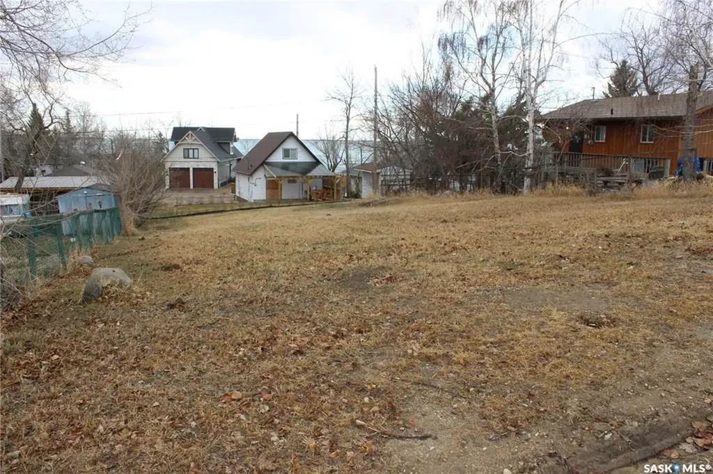 631 Jeanne Crescent Cochin SK S0M 1L0