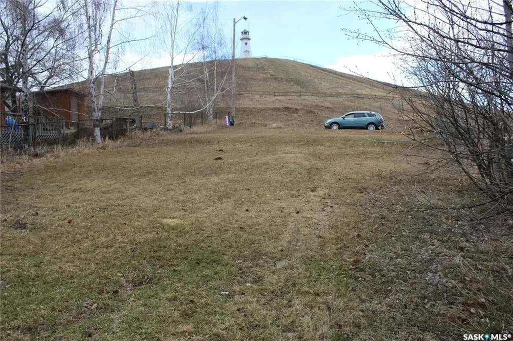 631 Jeanne Crescent Cochin SK S0M 1L0