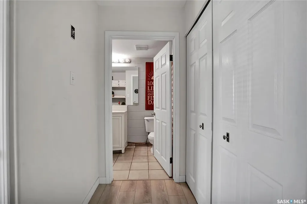 120 C Avenue N Saskatoon SK S7L 7M3