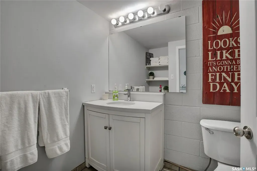 120 C Avenue N Saskatoon SK S7L 7M3