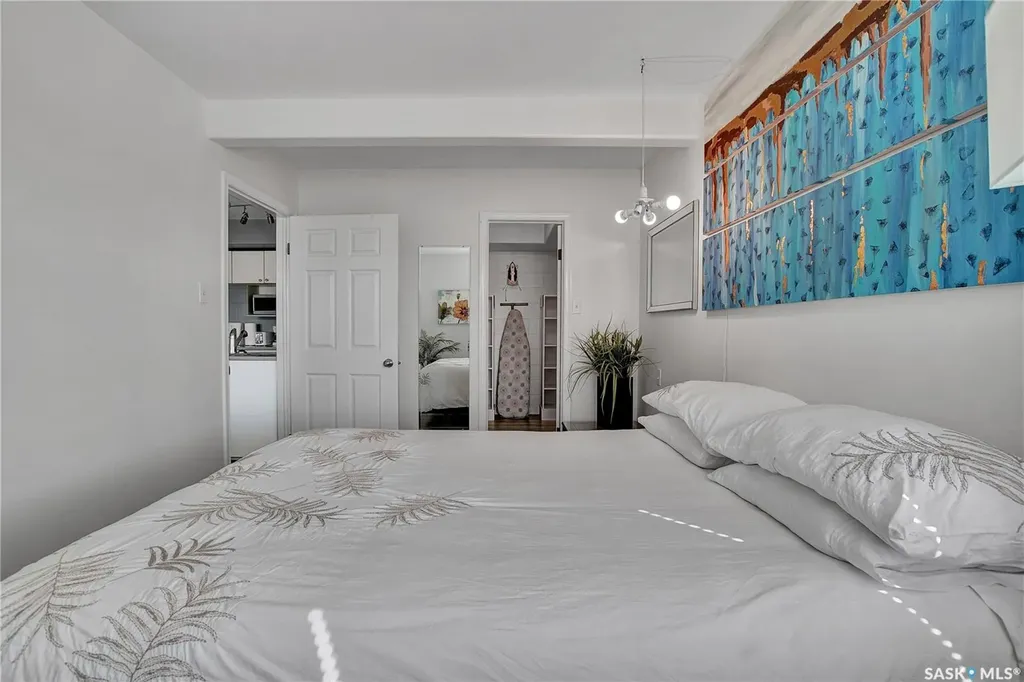 120 C Avenue N Saskatoon SK S7L 7M3