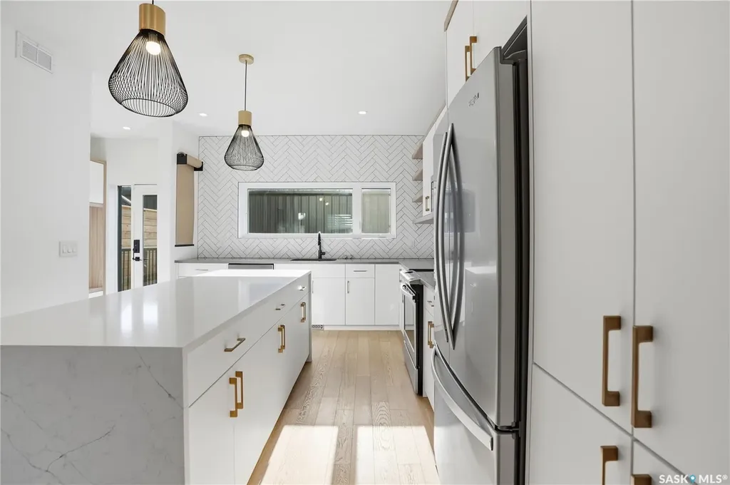 1603 Edward Avenue Saskatoon SK S7K 3B5