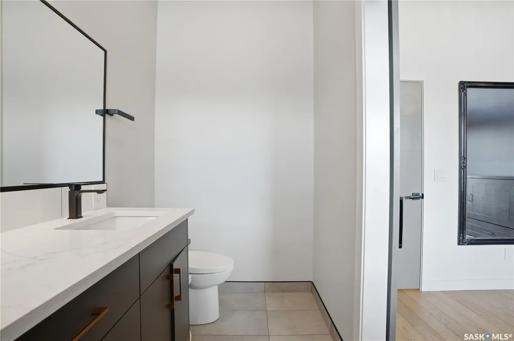 1603 Edward Avenue Saskatoon SK S7K 3B5