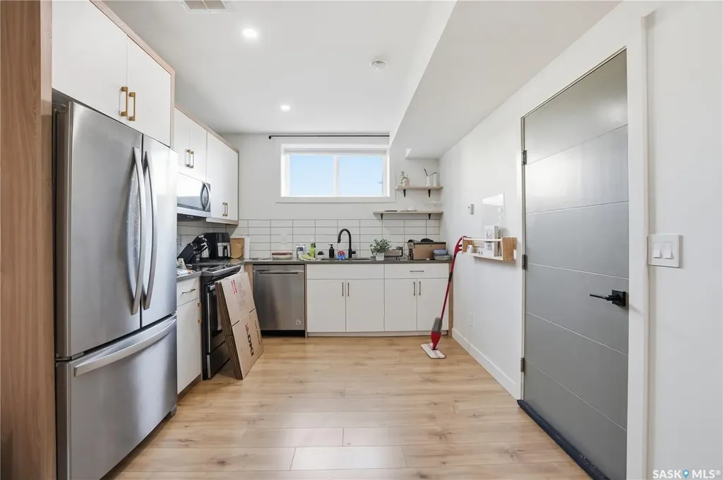 1603 Edward Avenue Saskatoon SK S7K 3B5