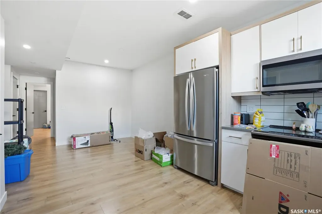 1603 Edward Avenue Saskatoon SK S7K 3B5