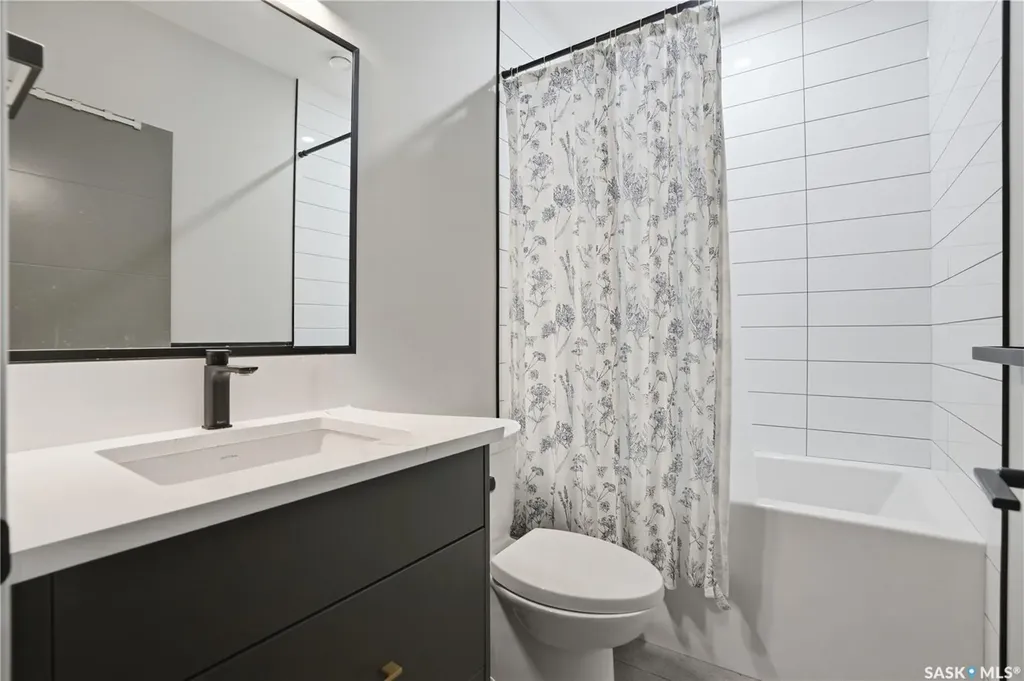 1603 Edward Avenue Saskatoon SK S7K 3B5