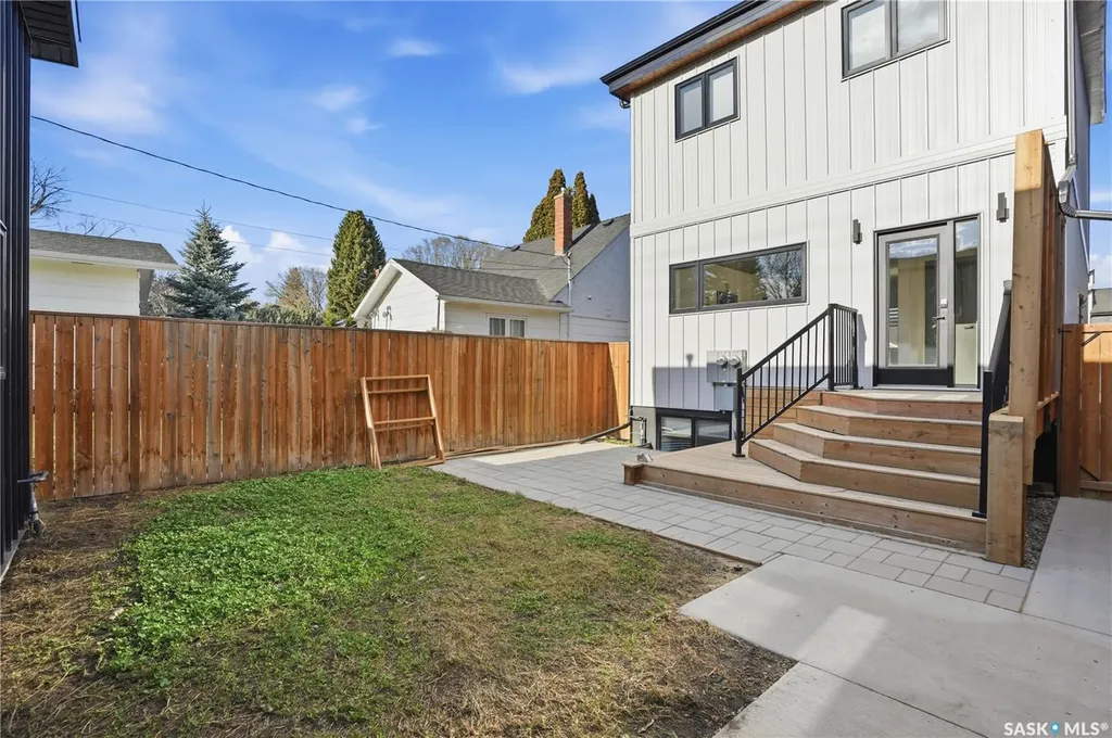 1603 Edward Avenue Saskatoon SK S7K 3B5
