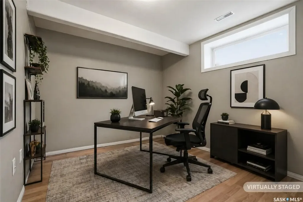 607 Beckett Crescent Saskatoon SK S7N 4X3