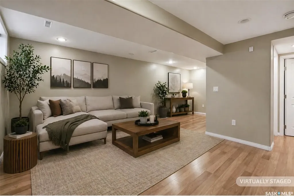 607 Beckett Crescent Saskatoon SK S7N 4X3
