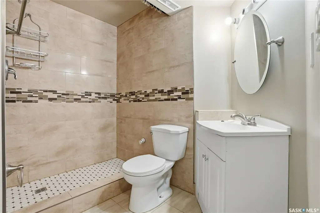 607 Beckett Crescent Saskatoon SK S7N 4X3