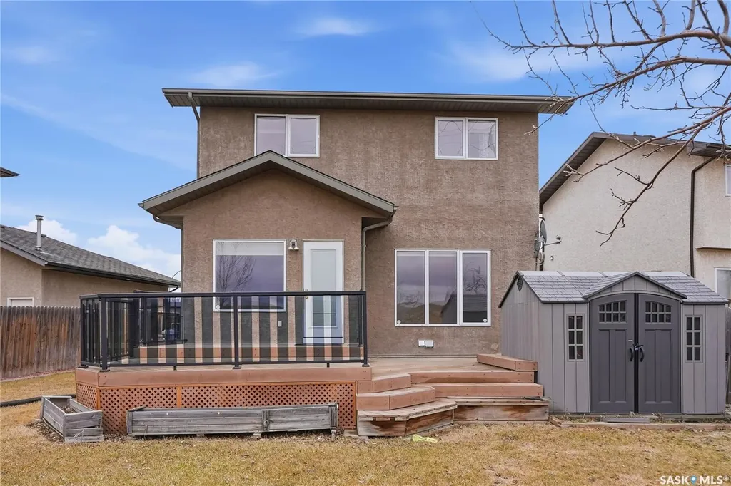 607 Beckett Crescent Saskatoon SK S7N 4X3